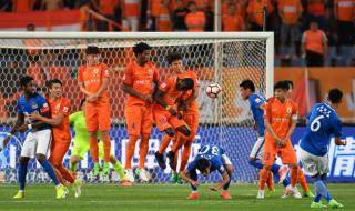 河南建业主场在哪里